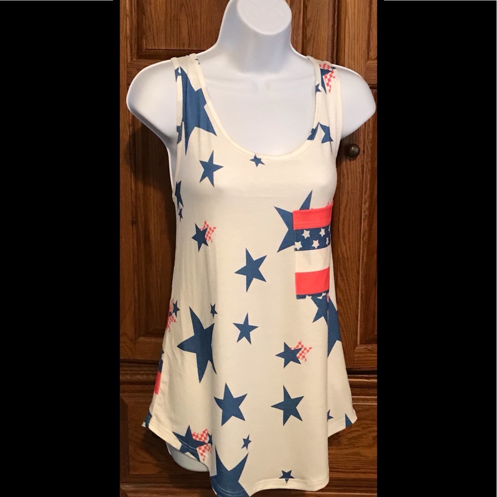 Tank Top Perfect For The Holidays. Feels Great